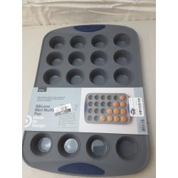 Silicone Mini Muffin Pan 24 cup