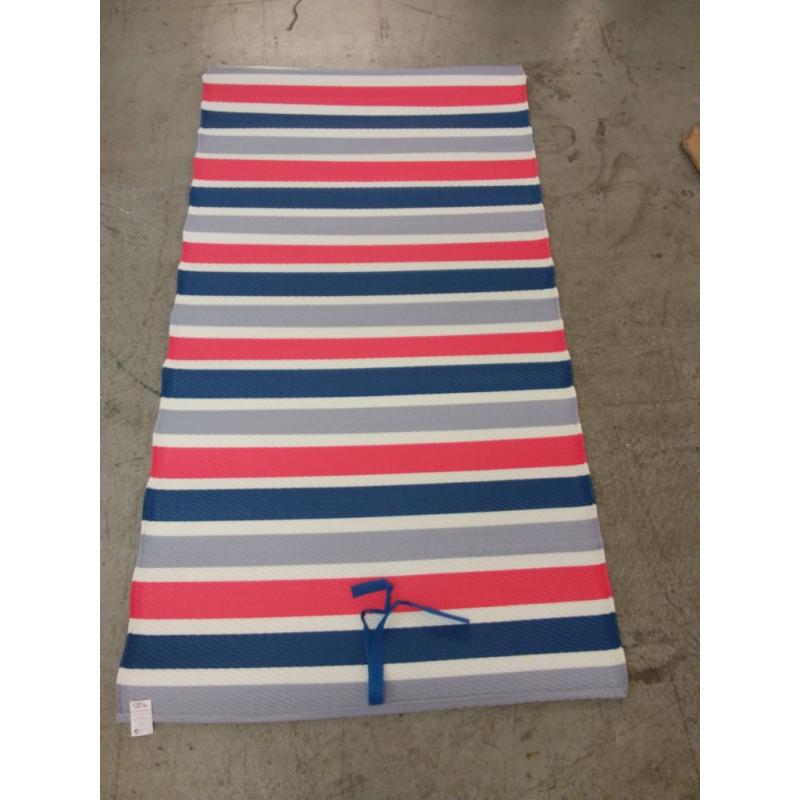 3'x6' Straw Beach Mat- Striped