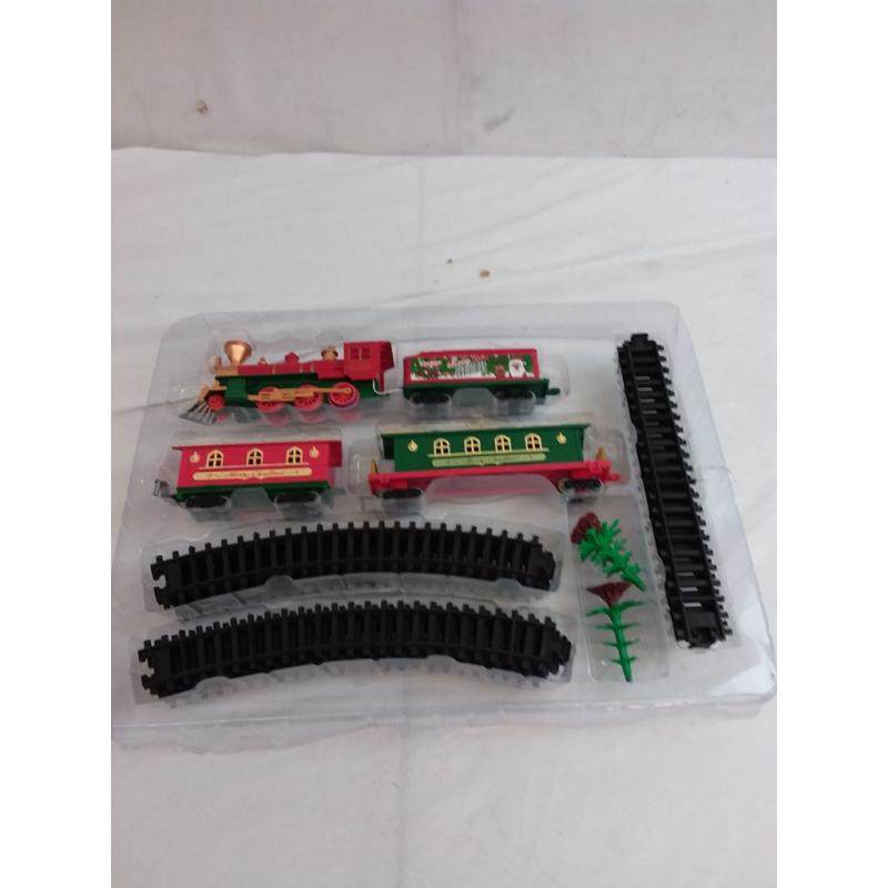 iBaseToy Christmas Train Set