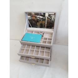 Jewlery/ Makeup box