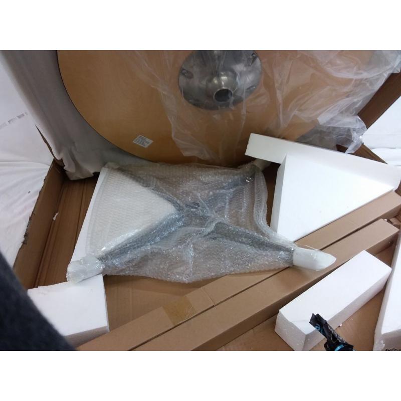 Round Pedestal Table