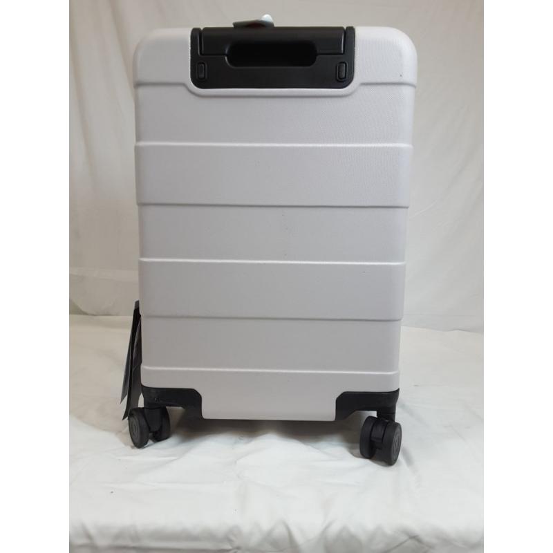 Hardside Carry On Spinner Suitcase