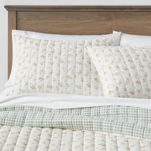Standard Reversible Printed Voile Ditsy Floral Quilt Sham Off-White - Threshold