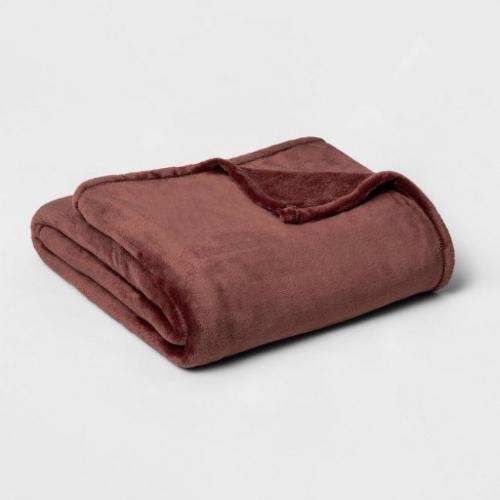 Full/Queen Microplush Bed Blanket Berry - Threshold