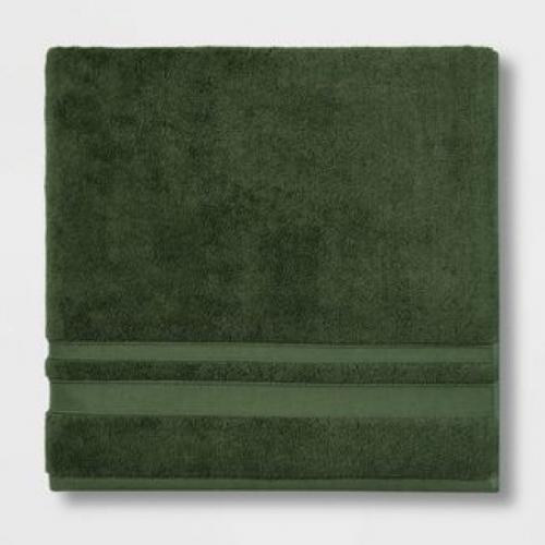 Performance Bath Sheet Dark Green - Threshold™