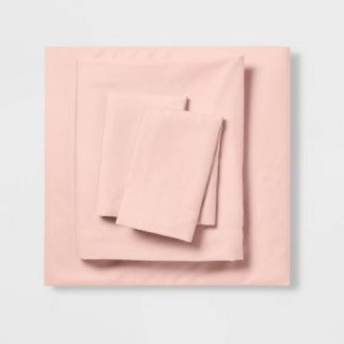 Queen Microfiber Solid Sheet Set Blush - Room Essentials