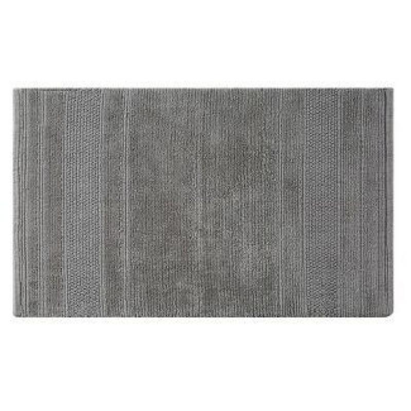 20x32 Luxe Cotton Handcrafted Bath Rug Gray - Charisma