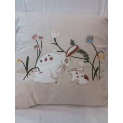 Threshold Throw Pillow 18X18 Rabbit Bunny Mom Baby Floral Flowers