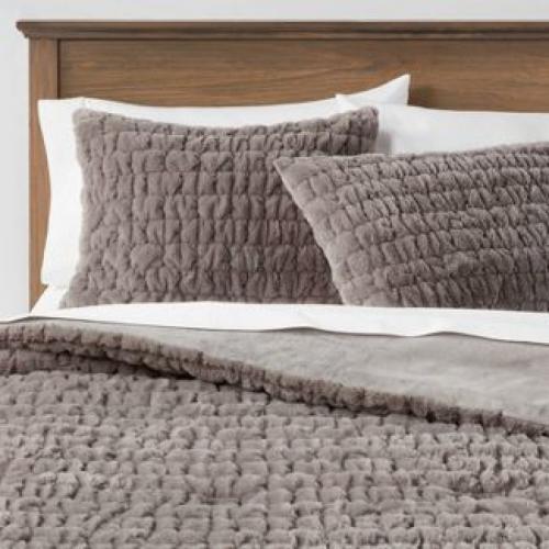 Full/Queen Ruched Faux Fur Comforter & Sham Set Gray - Threshold
